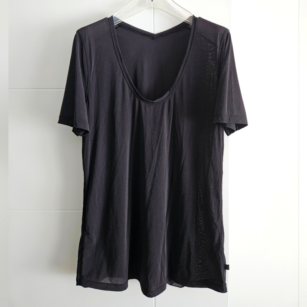 💥Lululemon 6 Sheer Black Top T-shirt M